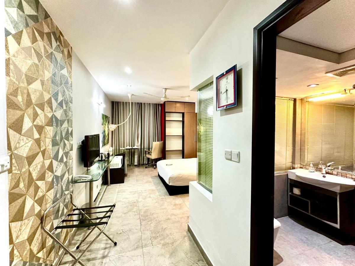 Contemporary Heights Hotel And Apartments Dacca Exterior foto