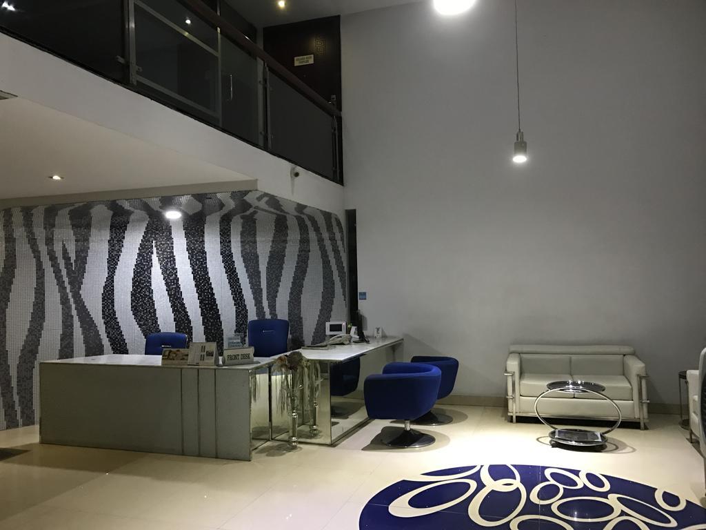 Contemporary Heights Hotel And Apartments Dacca Exterior foto